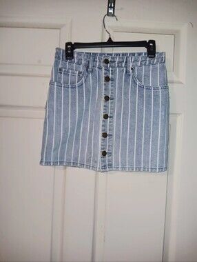 Billabong Blue And White Stripe Denim Button Down Mini Skirt Wmns Sz 27